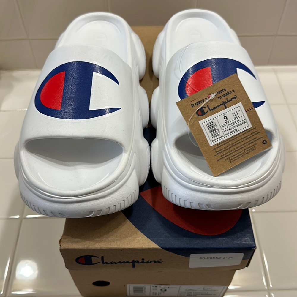 Champion Meloso Squish SL Brand New sz 9